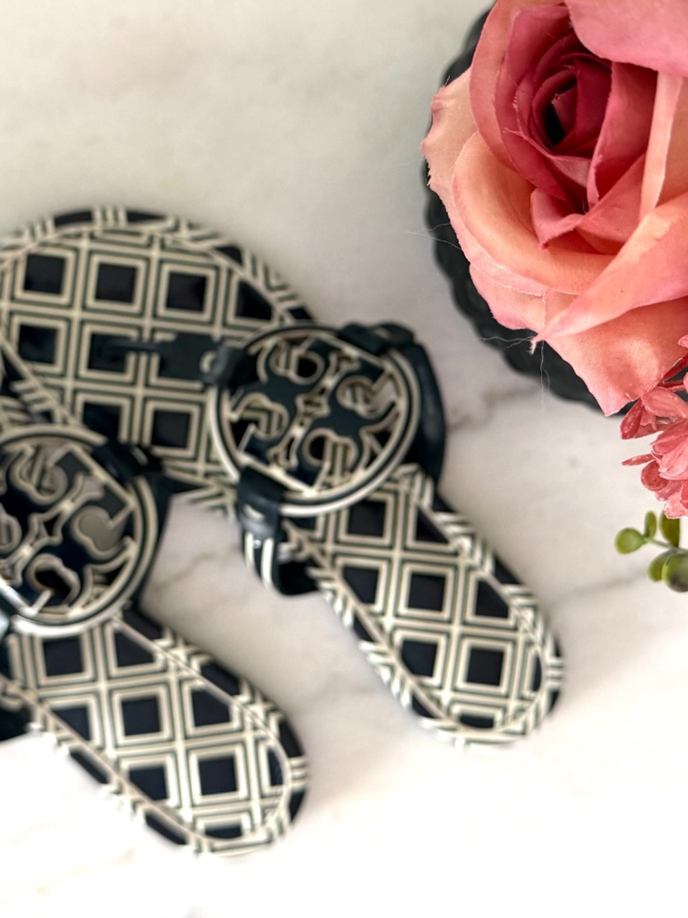Tory Burch brand Leather Sandals - Picture 6 of 6